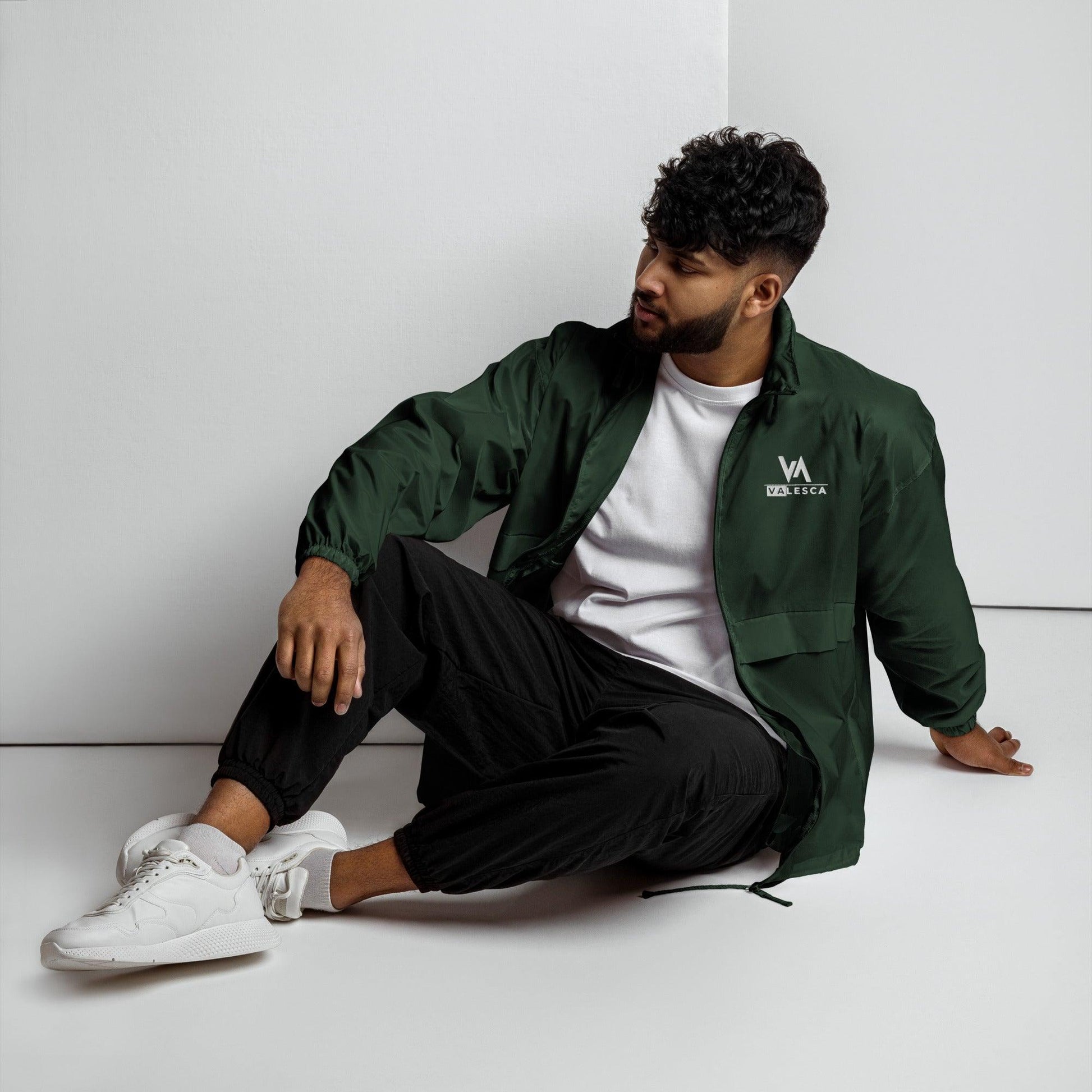 ESSENTIAL WINDBREAKER (WHITE FOND) - Valesca